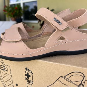 Inblu Women&#39;s Shoes Sandals  Super Comfortable made in Poland size 9 and 10(EU 40;41)