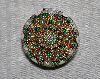 Diamond Art Round Compact Mirror - Green and Orange