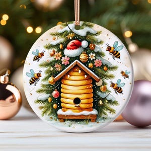 Christmas Bee Ornament Festive Beekeeper Decor Perfect Gift for Bee Lovers and Enthusiasts Holiday Tree Decoration Farmer Gift Indoor Decor
