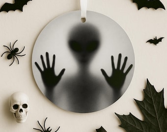 Alien Halloween Ornament Gift for UFO Lover Spooky Christmas Tree Decor Funny Sci Fi Alien Decor for Ghostly room charm sci fi dom decor