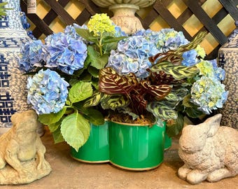 Classic Quatrefoil Planter | Elegant Tole Home Decor | Indoor Centerpiece for Orchids and Greenery