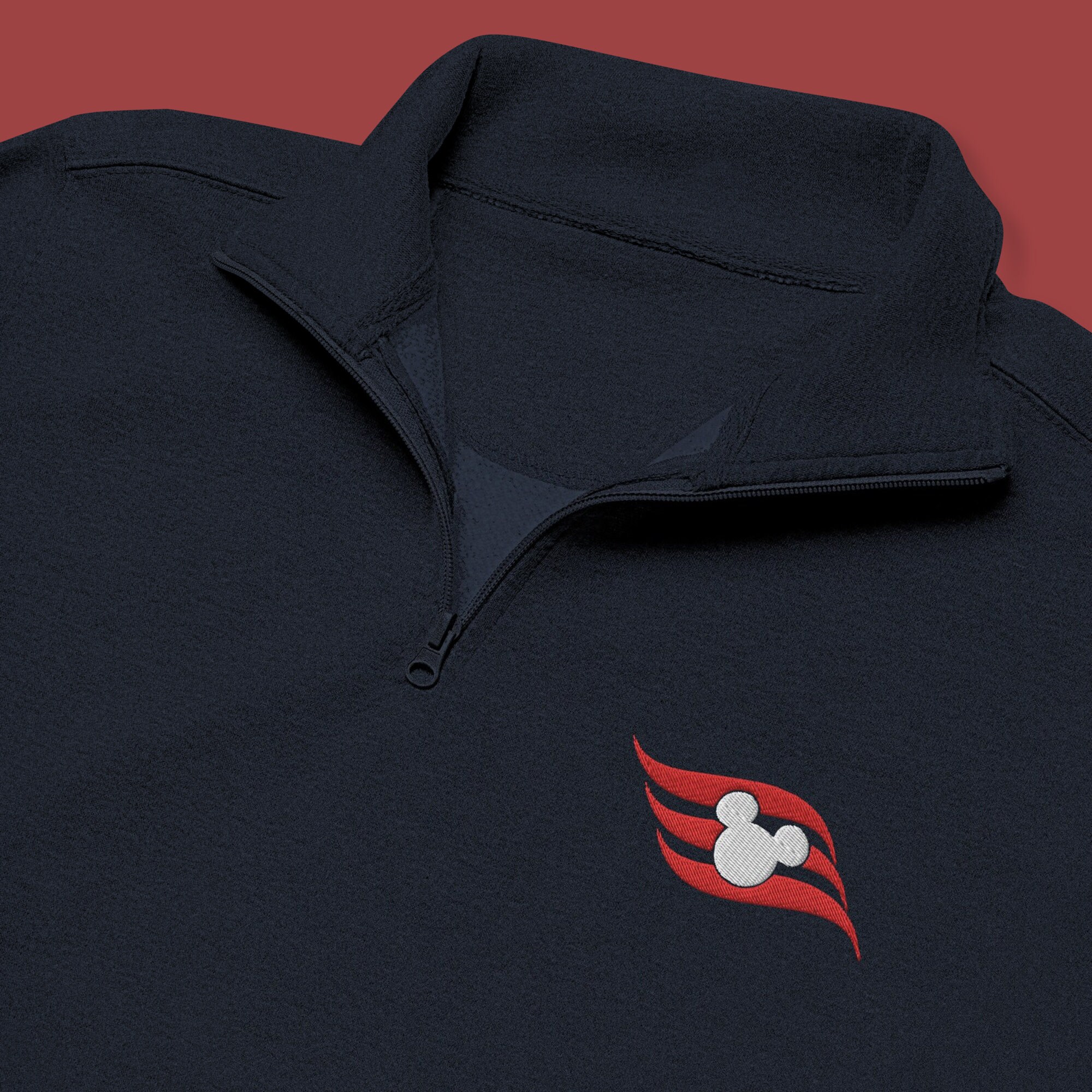 Sudadera con capucha de polar con cremallera de un cuarto y logotipo bordado de Disney Cruise Line / Subtle Disney Apparel