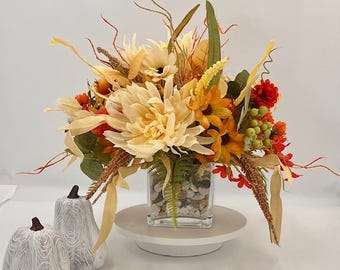 Fall Elegant table centerpiece,  Thanksgiving, Home decor, Autumn Centerpiece,  Rustic Fall flower Arrangement, Neutral colors, Boho Chic,