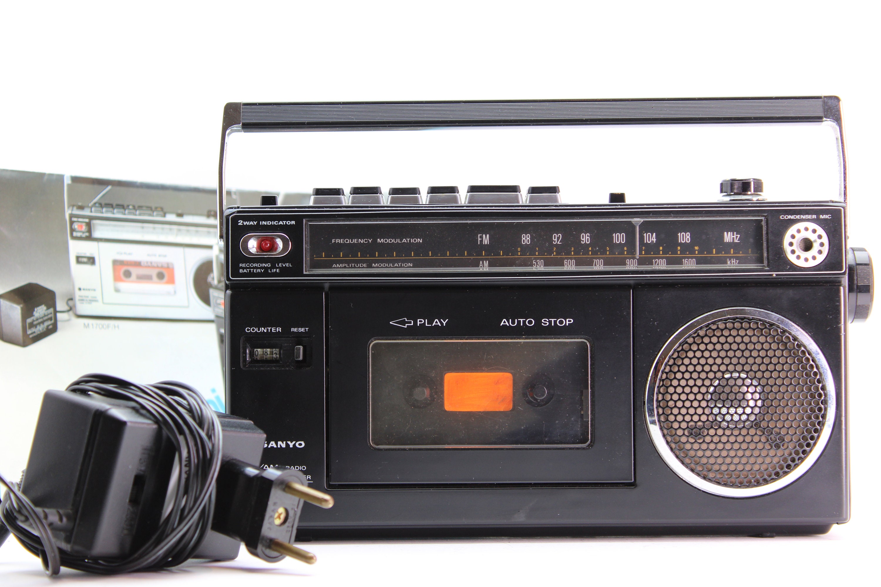 Radio Cassette Sanyo Modèle M-G34DTA Lecteur De Cassette Des