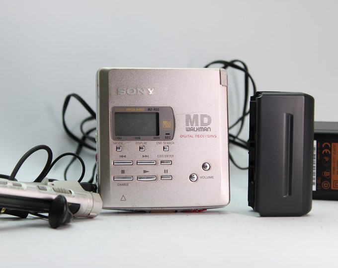Sony MD Walkman Digital MEGA Bass MZ-R55 Minidisc Recorder With Lots of ...