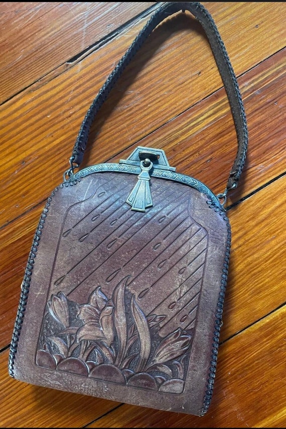 Early 20th century Art Deco leather handbag