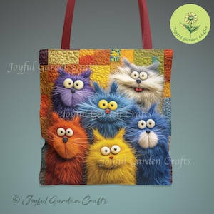 以下が含まれることがあります： パッチワークのデザインと、さまざまな色のふわふわした猫6匹の気まぐれなイラストが特徴のカラフルなトートバッグ。猫は大きな目と表情豊かな顔をしています。バッグには赤いハンドルと「Joyful Garden Crafts」の文字が入っています。