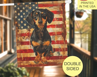 Bandeira Patriótica de Jardim com Dachshund, Estandarte de Cachorro Salsicha para o 4 de Julho