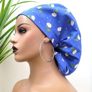 Daisies Satin Lined Ponytail Scrub Cap: Hair Protection, Button Option