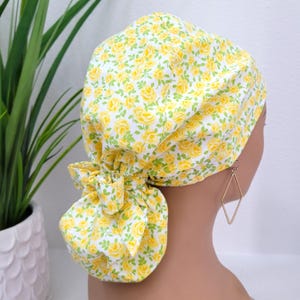Vintage Elegance/Yellow Floral Satin Lined Ponytail Scrub Hat, Protect Hair w/Satin Lined Scrub Cap, Nurse/Surgical/Doctor Cap, Yellow Roses