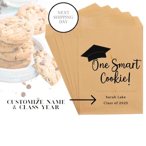 Graduation party favor bags, Cookie bags, Grad Party Decor, Class of, Customized bags, candy favor bags, dessert bags,