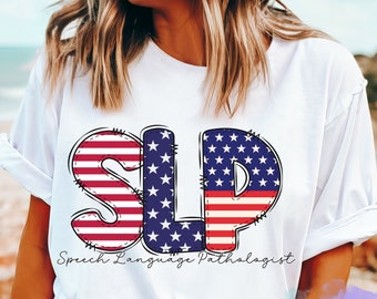 4 luglio SLP PNG, design patriottico per logopedista, maglietta per logopedista con bandiera USA, regalo per logopedista per il giorno dell'Indipendenza, PNG per sublimazione