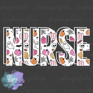 Puede incluir: La palabra "NURSE" en letras blancas, rellena con un patr&oacute;n de ilustraciones tem&aacute;ticas de Halloween, incluyendo calabazas, fantasmas, murci&eacute;lagos y telara&ntilde;as, sobre un fondo gris oscuro.