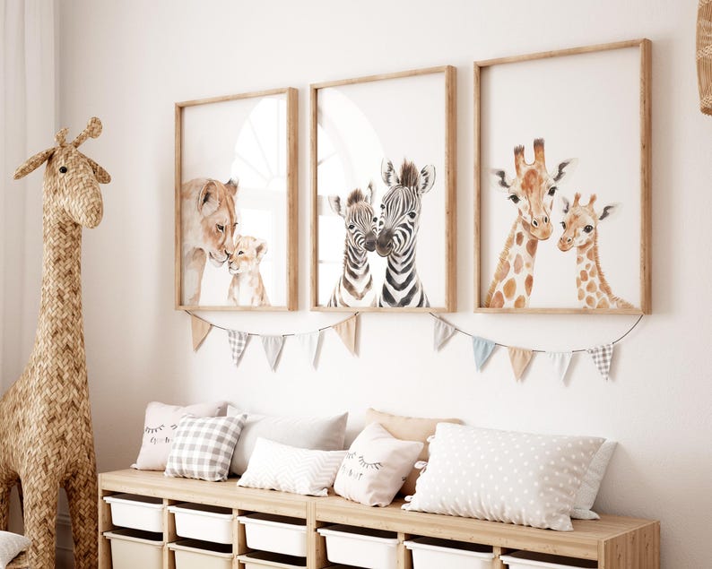 Digital download safari animal prints for baby rooms.