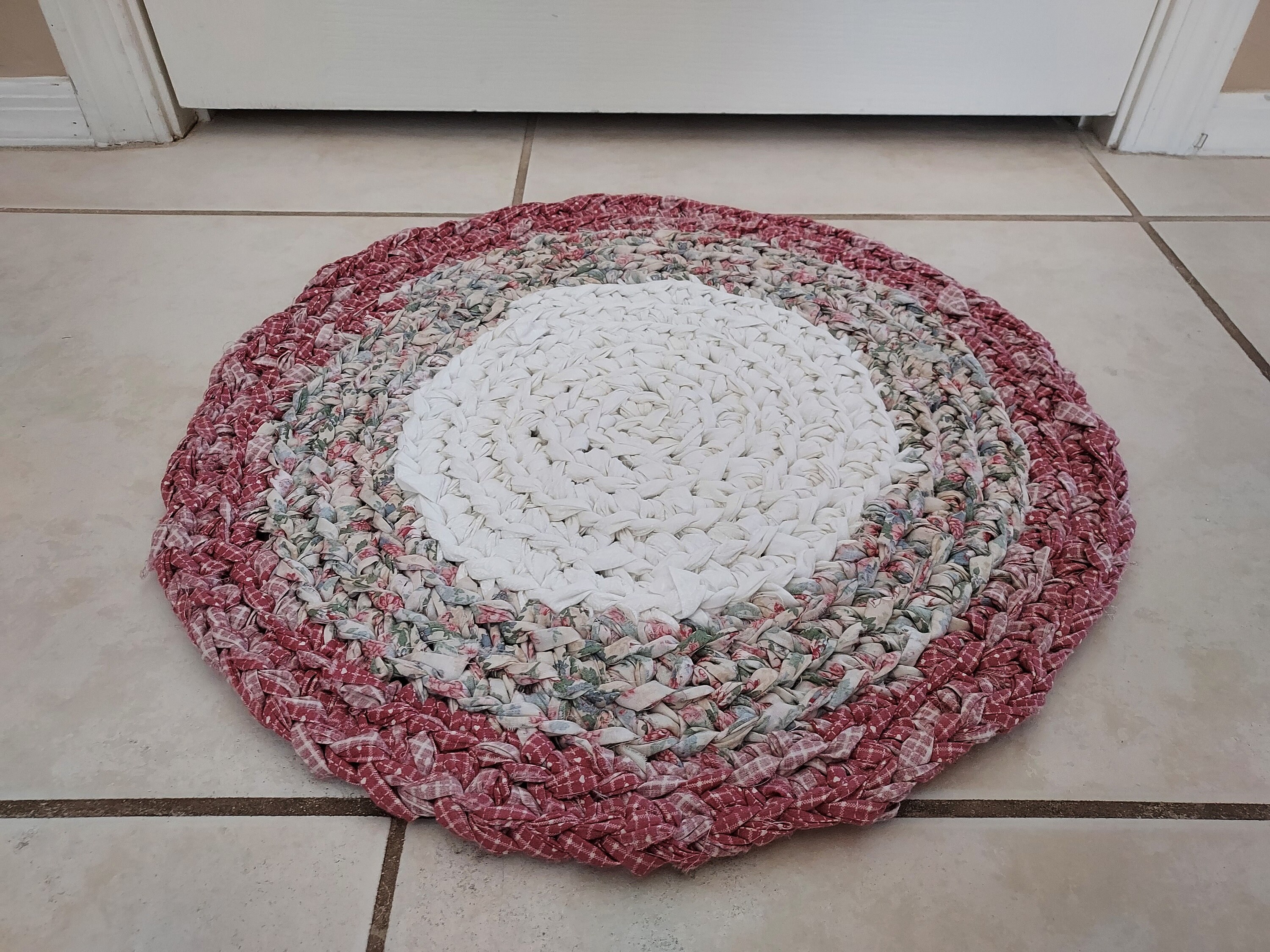 Beautiful Handmade Rag Rug. Hand Crocheted Round Circle Rag Rug. - Etsy