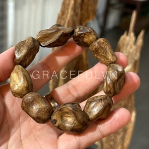 Vietnam Agarwood Bracelet Very Oil 16mm Premium Strong Scent Agarwood Premium Grade Agarwood Beads Bracelet Handmade Agarwood jewelry