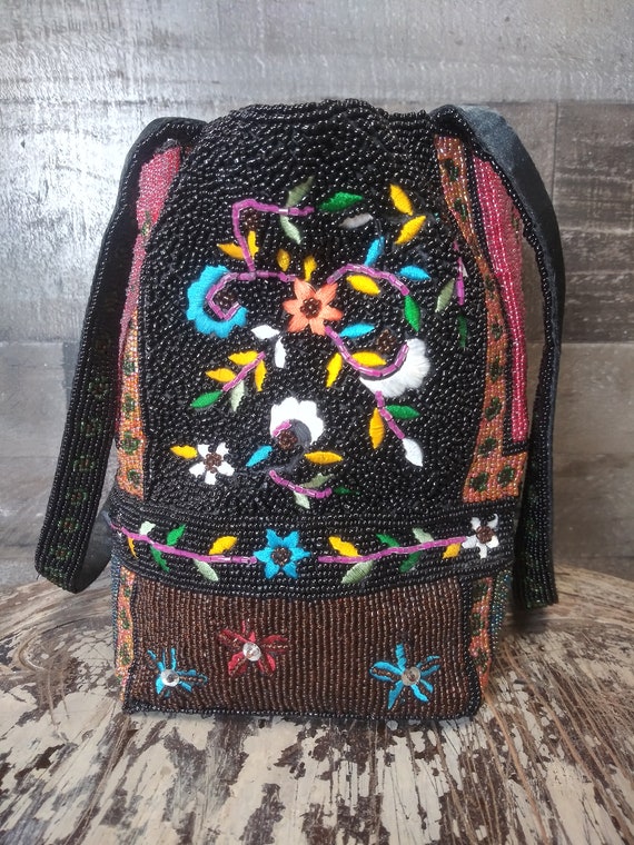 Fully Beaded Hand Bag - image 6