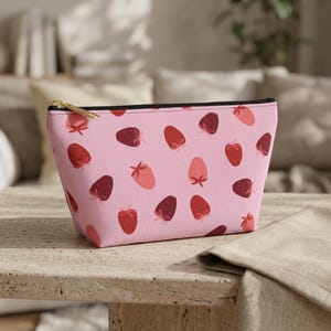 Pochette porta accessori con motivo a fragole / Borsa per il trucco con fondo a T