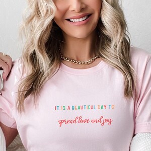Inspirational shirt gift to spread positivity, Inspiring and uplifting t-shirt for her, Radiate positivity t-shirt, empowerment t-shirt