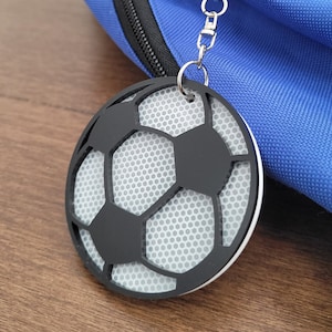 Étiquette réfléchissante de sac à dos de ballon de football, étiquette de sécurité de sac de sport, étiquette de sac de football faveurs de fête garçon fille, cadeau de sport unique, remplissage de sac de butin