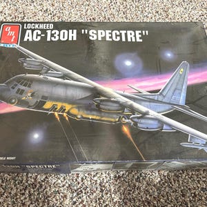 Lockheed AC 130H Spectre Model Kit