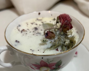 Teacup Candle