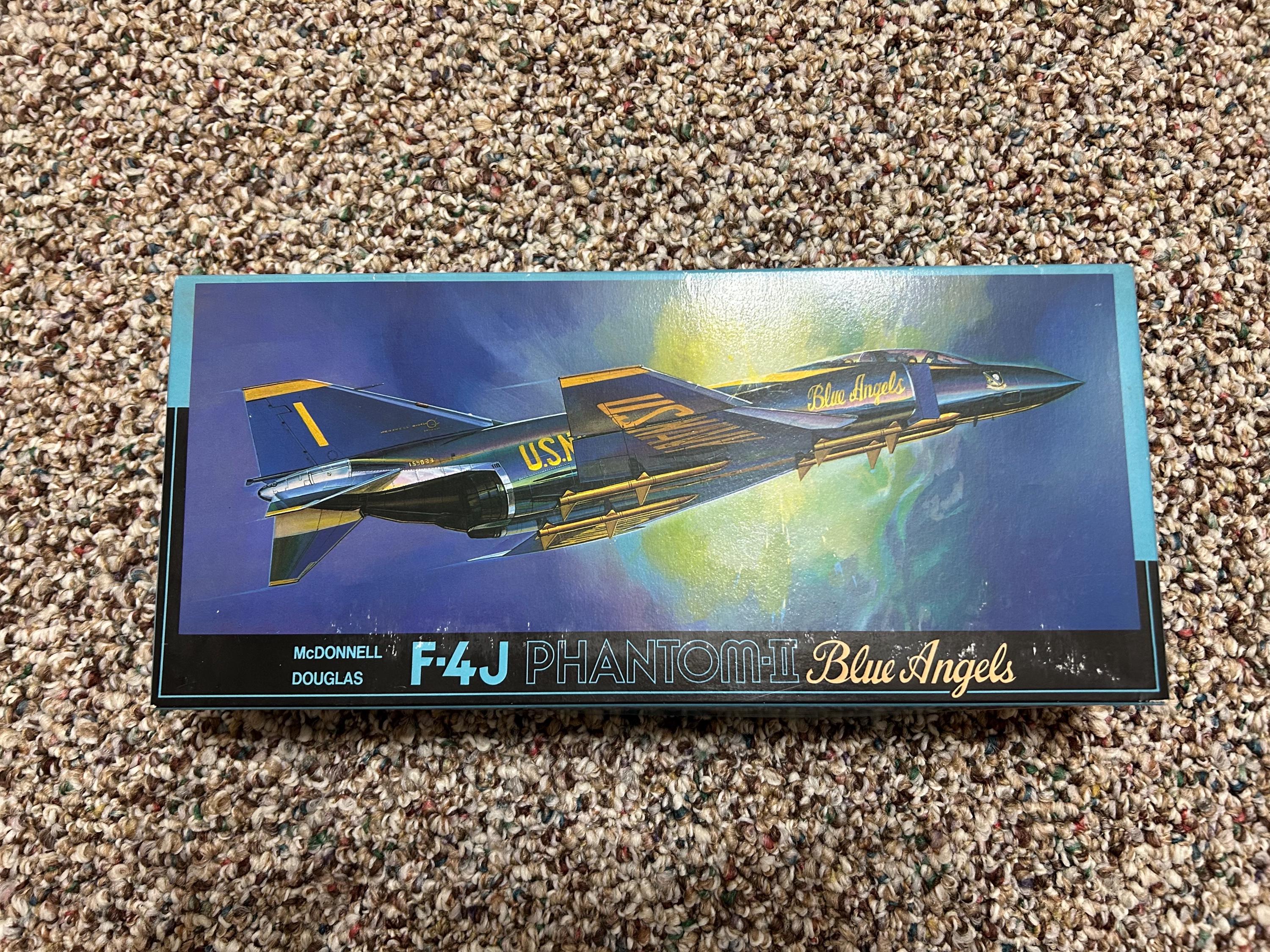 F16 ARGENTO AEREO da combattimento americano Falcon Jet super sonico