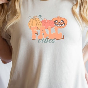 Herbst Vibes Shirt, Halloween Shirt, Herbst Shirt, Herbst Leopard Shirt, Hallo Kürbis T-Shirt, Herbst Zeit Sweatshirt, Danksagungs-Shirt