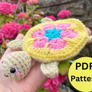 Crochet Turtle Keychain plushies turtle PDF pattern granny square pattern turtle pattern tortoise easy pattern keychains crochet accessories