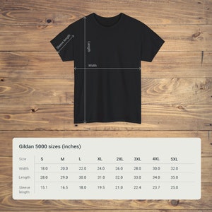 Size chart for the Gildan 5000 t-shirt, sizes S to 5XL with width, length and sleeve measurements in inches