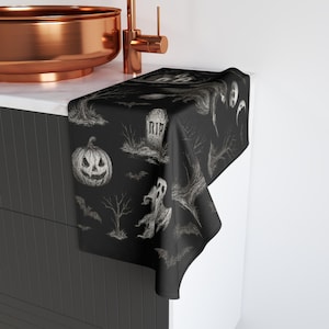 Halloween Hand Towel - Spooky Kitchen Decor, Gothic Home Accents, Trick or Treat Party Essentials, Witchy Gifts, Halloween Party Accessories