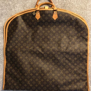 Sold at Auction: Vintage Louis Vuitton Folding Hanging Garment Bag