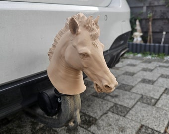 A touch of wildness and freedom: our horse head trailer hitch cap!