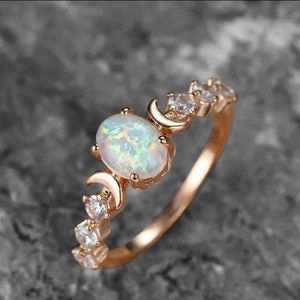 Oval Opal Wedding Ring Vintage Cluster Moissanite Ring Rose Gold Unique Moon Engagement Ring Bridal Wedding Ring For Women Anniversary Gift