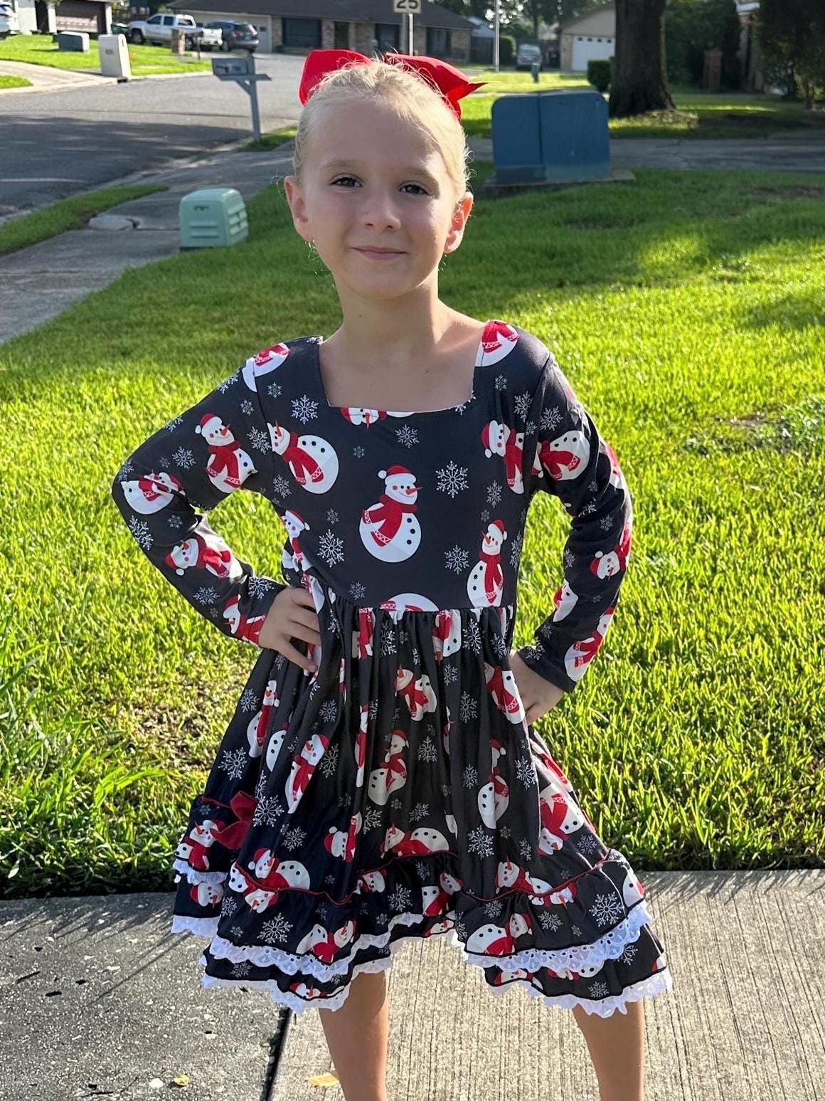 green emerald velvet dress Winter Formal Dresses