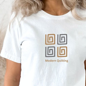 Modern Quilting T-Shirt, Quilter T-Shirt with Spiral Squares, Gift T-Shirt for Quilter, Modern Quilt Tee, Quilter Tee Shirt, Mod Quilt Tee