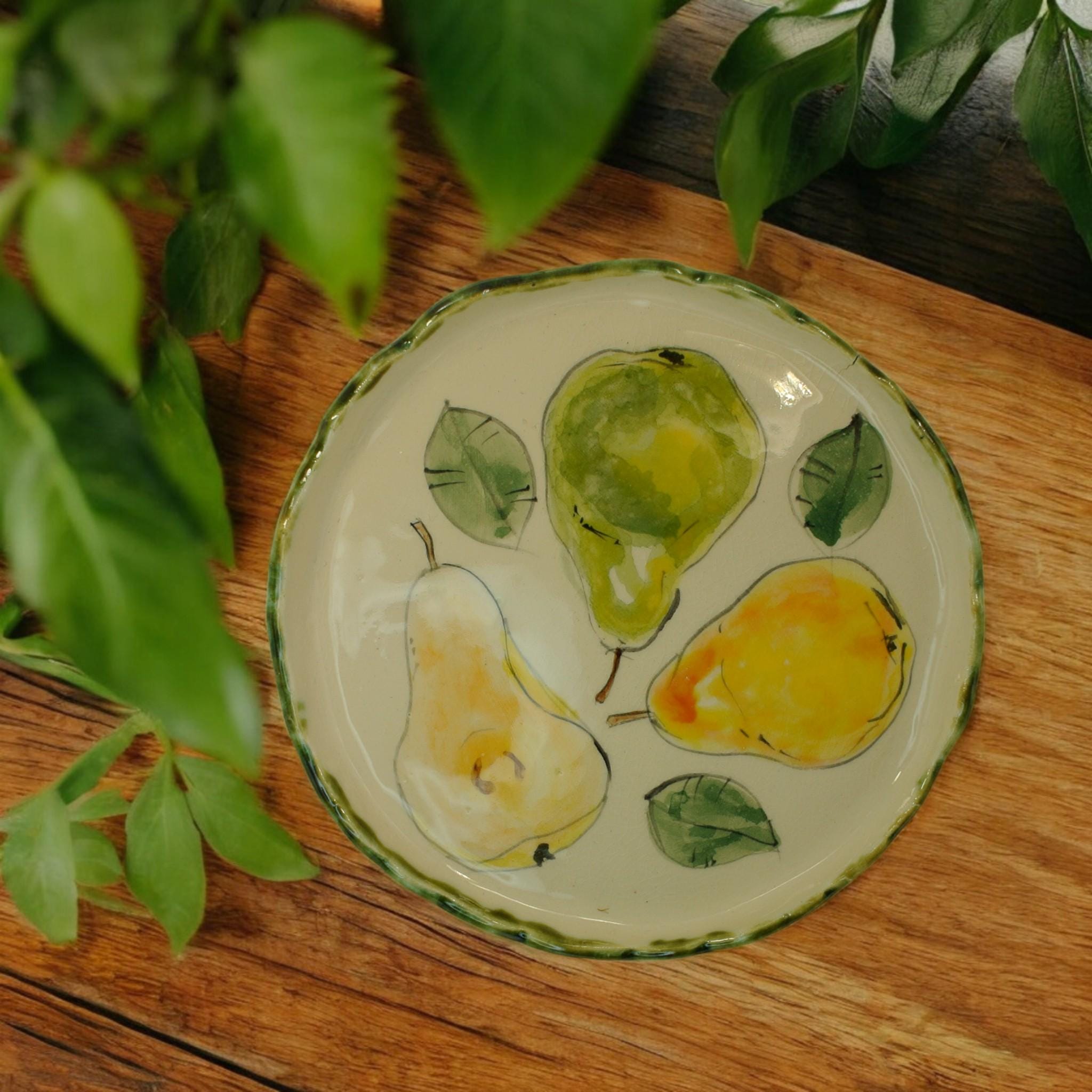 装飾的な側面付きセラミックプレート - 洋ナシデザイン - Etsy 日本