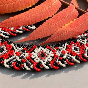 Bold Pendant Bohemian Necklace – Handcrafted Ethnic Collar with Colorful Beads