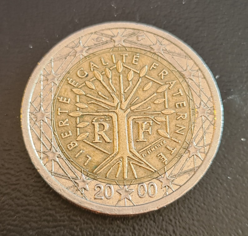 pièce de 2 euro liberté égalité fraternité 2000 valeur