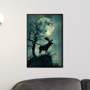 Poster di alci mistici al chiaro di luna, arte della parete della natura serena, stampa di alci maestose, decorazioni di animali della foresta, paesaggio boschivo, notte al chiaro di luna