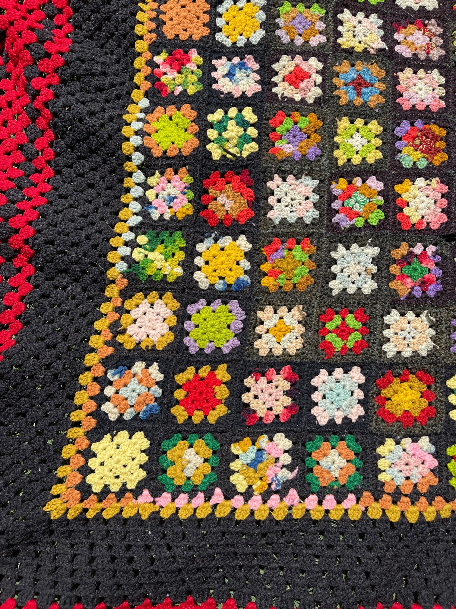 Plaid Crochet Fait Main - Granny Vintage 100% Laine - Taille 2 Places - Multicolore