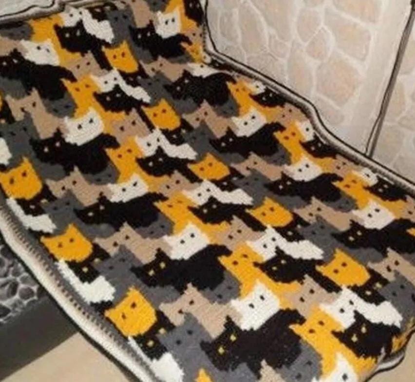 36 Cat Blanket Crochet Patterns: Cozy, Graphic, and Granny-Square Designs 14 Afghan Cat blanket pattern Throw crochet patterns colorful