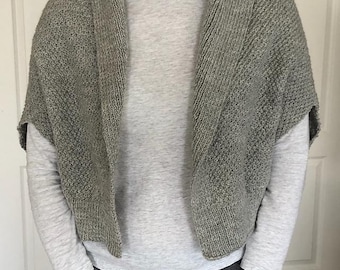 Knitted Bolero Cardigan Pattern – Sleeveless Jacket, XS-5XL (Instant Download)