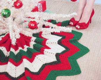 Crochet Christmas Tree Skirt Pattern: Easy Home Decor (PDF Pattern) instant download