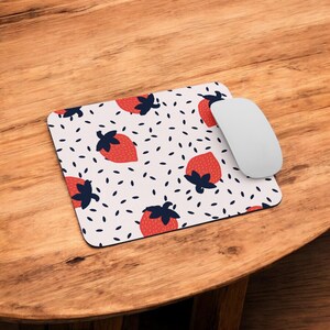 Trendy Fruit Design Mousepad, Cute Strawberry Mouse Pad, Fruit Aesthetics Mouse Pad, Fruit Lover Mouse Pad, Strawberry Lover Mouse Pad
