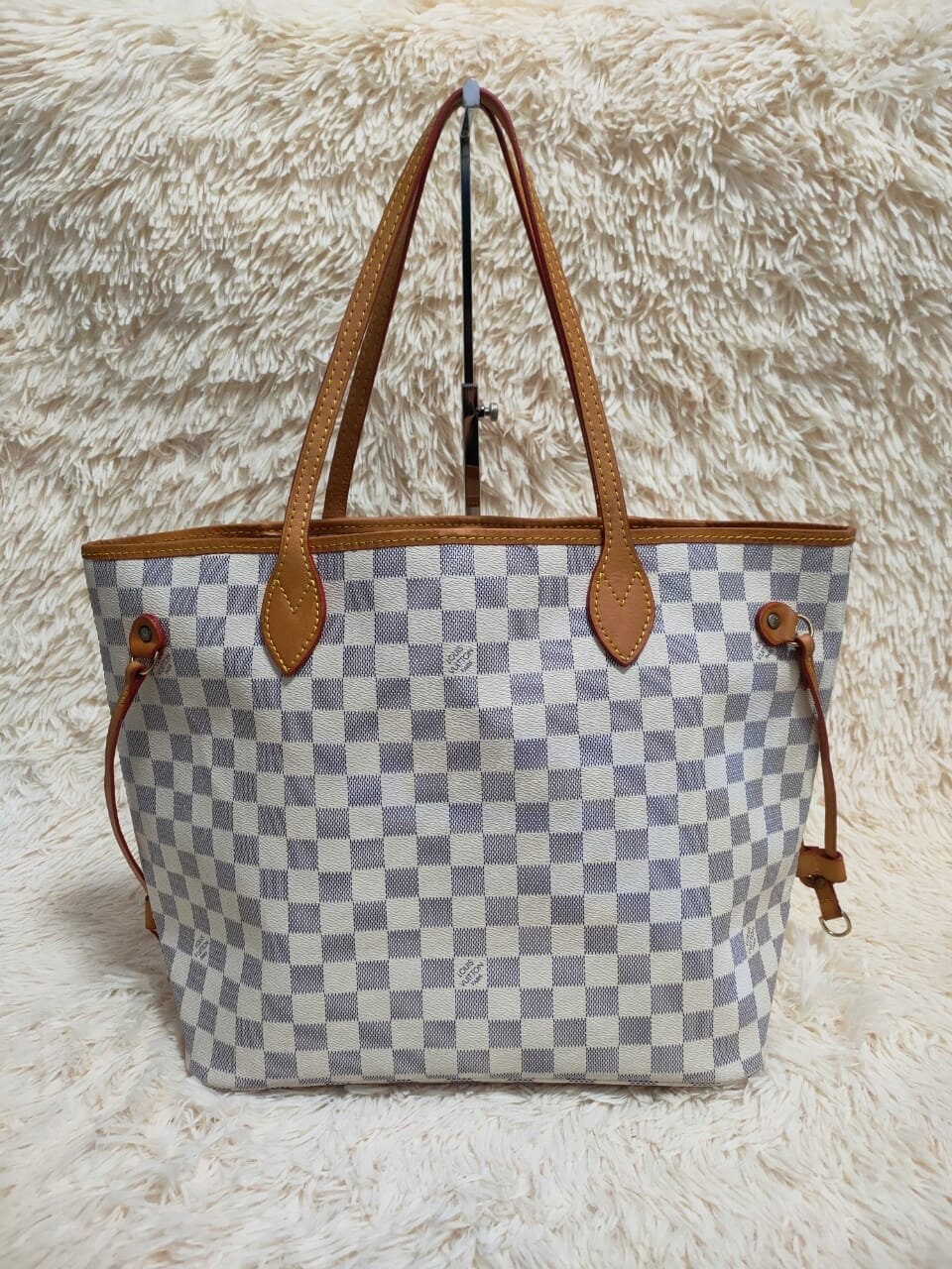 Buy Used Louis Vuitton Handbag Online In India -  India