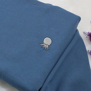 Jellyfish Embroidered Sweatshirt Gift, Embroidered Handmade Cute Unisex Crewneck Long Sleeve Pullover Sweater  - Multiple Colors