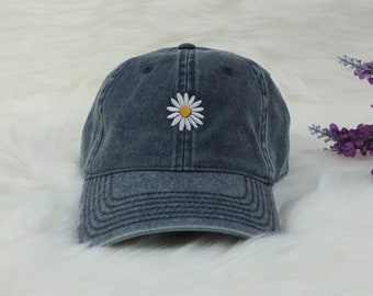 Daisy Embroidered Vintage Cotton Twill Cap, WildFlower SnapBack, Cute Unisex | Great gift idea for him for her - Multiple Colors