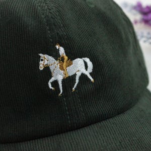 馬刺繍コーデュロイ帽子、馬好きへのギフト、馬帽子、馬の飼い主へのギフト、乗馬好きへのギフト、乗馬キャップ、乗馬ギフト、カントリー