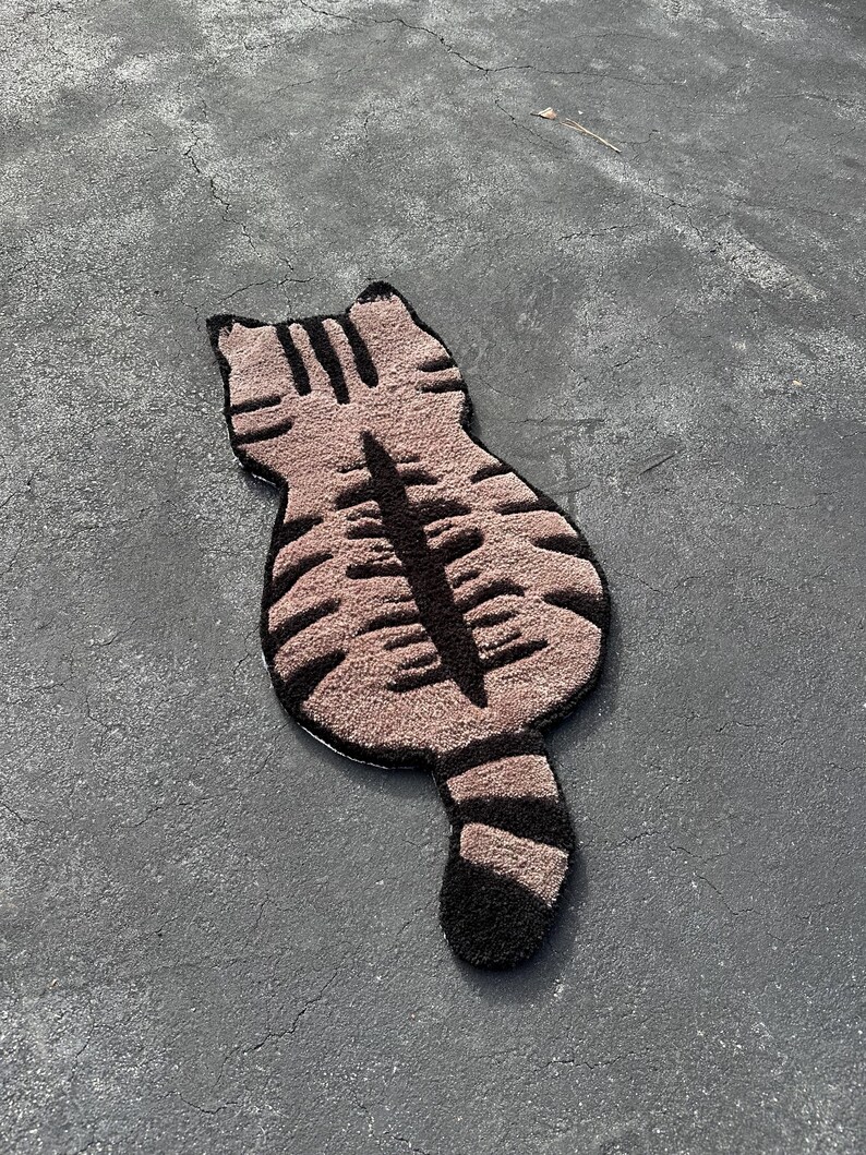 Tabby Cat Tufted Handmade Floor Rug & Door Hanger | Wall Decor | Pet ...